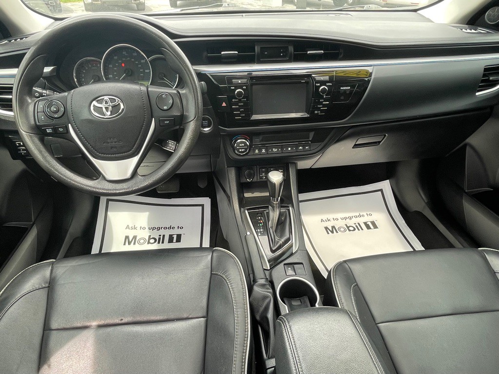 2016 Toyota Corolla Image 6