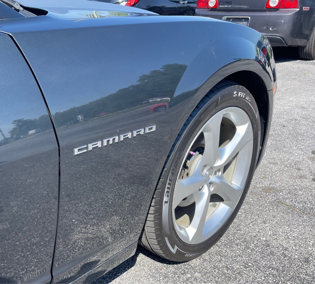 2015 Chevrolet Camaro Image 4