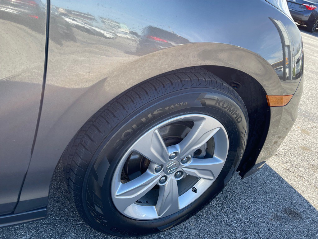 2020 Honda Odyssey Image 2