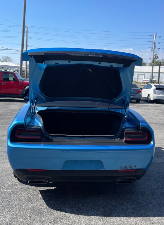 2018 Dodge Challenger Image 15