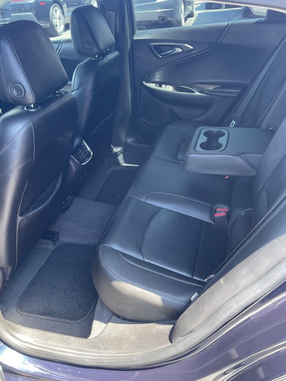 2018 Chevrolet Malibu Image 8