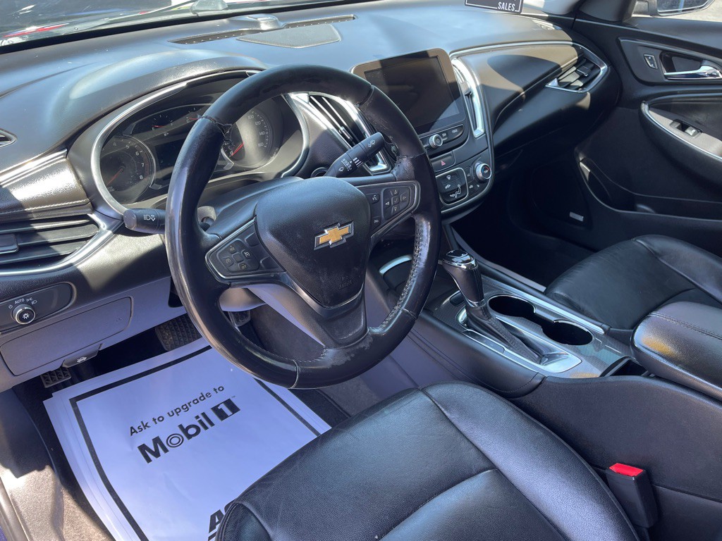 2018 Chevrolet Malibu Image 10
