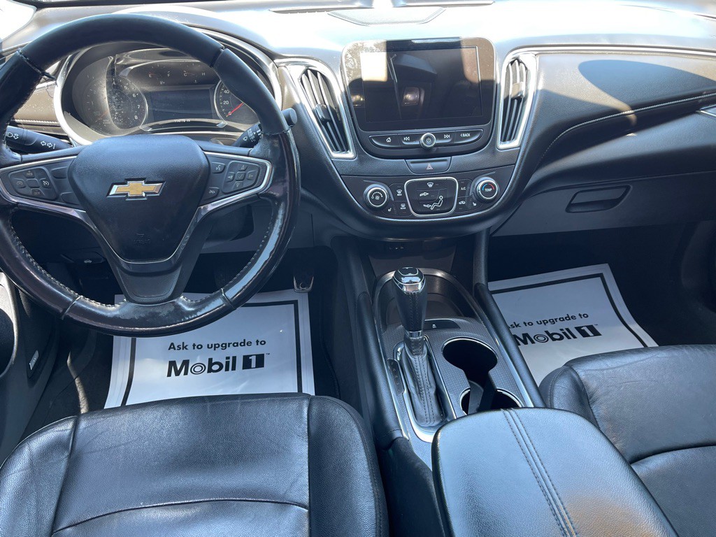 2018 Chevrolet Malibu Image 11