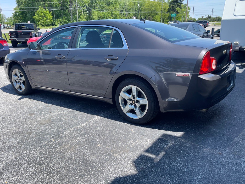 2010 Chevrolet Malibu Image 6