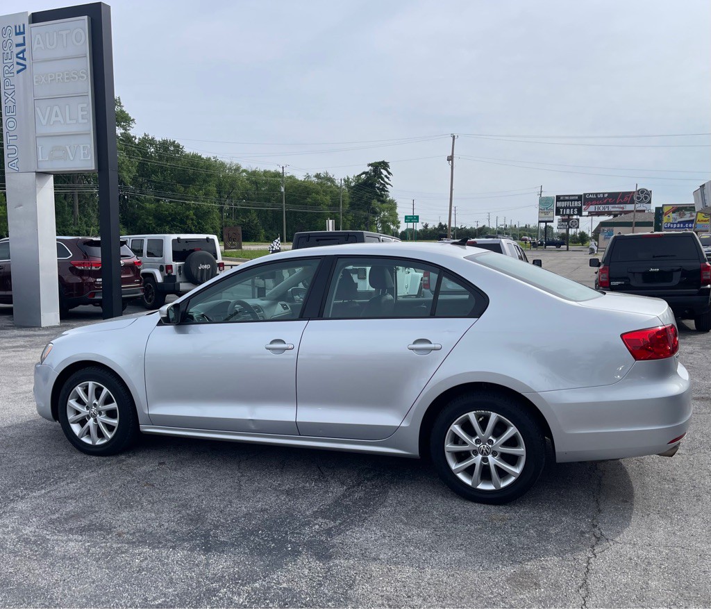 2012 Volkswagen Jetta Image 6