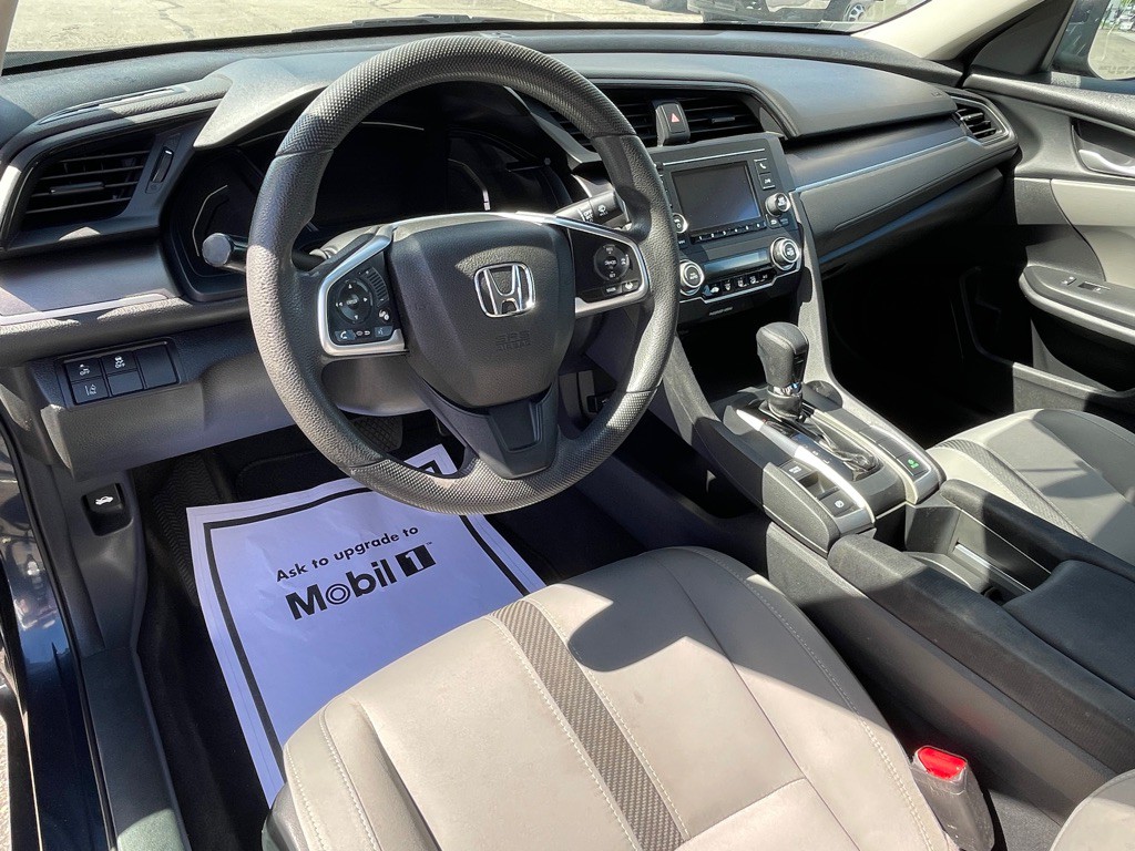 2017 Honda Civic Image 5
