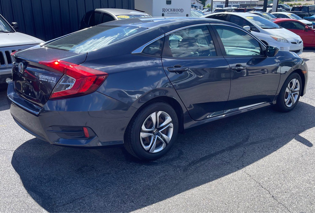 2017 Honda Civic Image 7