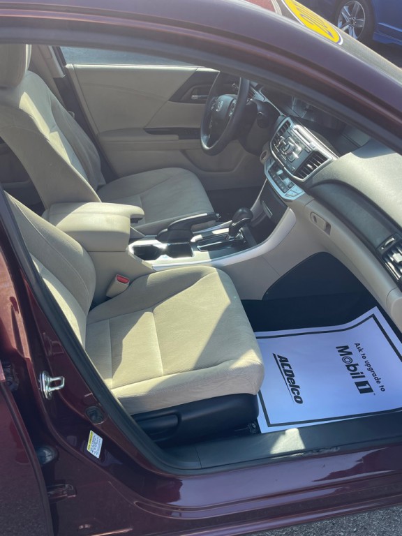 2013 Honda Accord Image 3