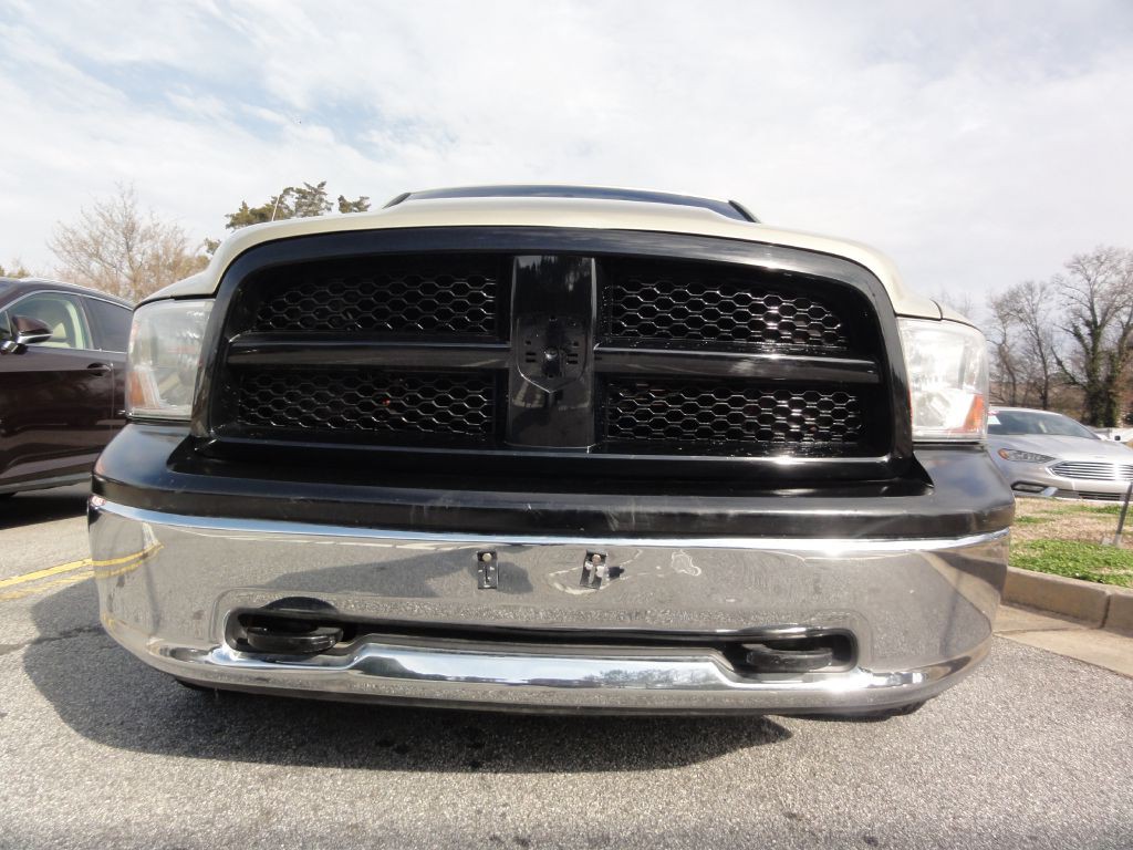 2011 Dodge Ram 1500 Image 3