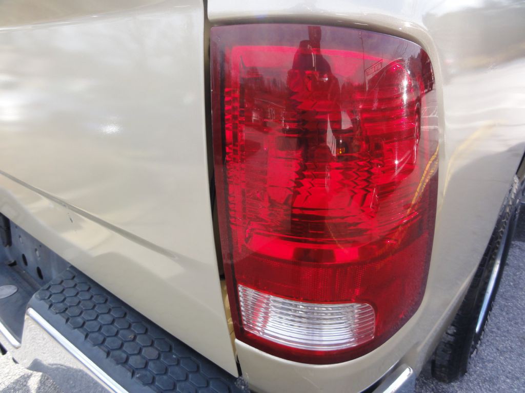 2011 Dodge Ram 1500 Image 8