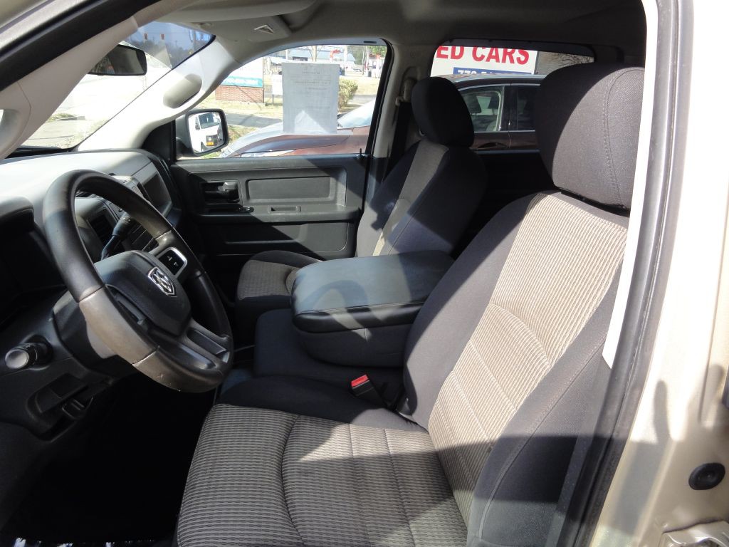 2011 Dodge Ram 1500 Image 10