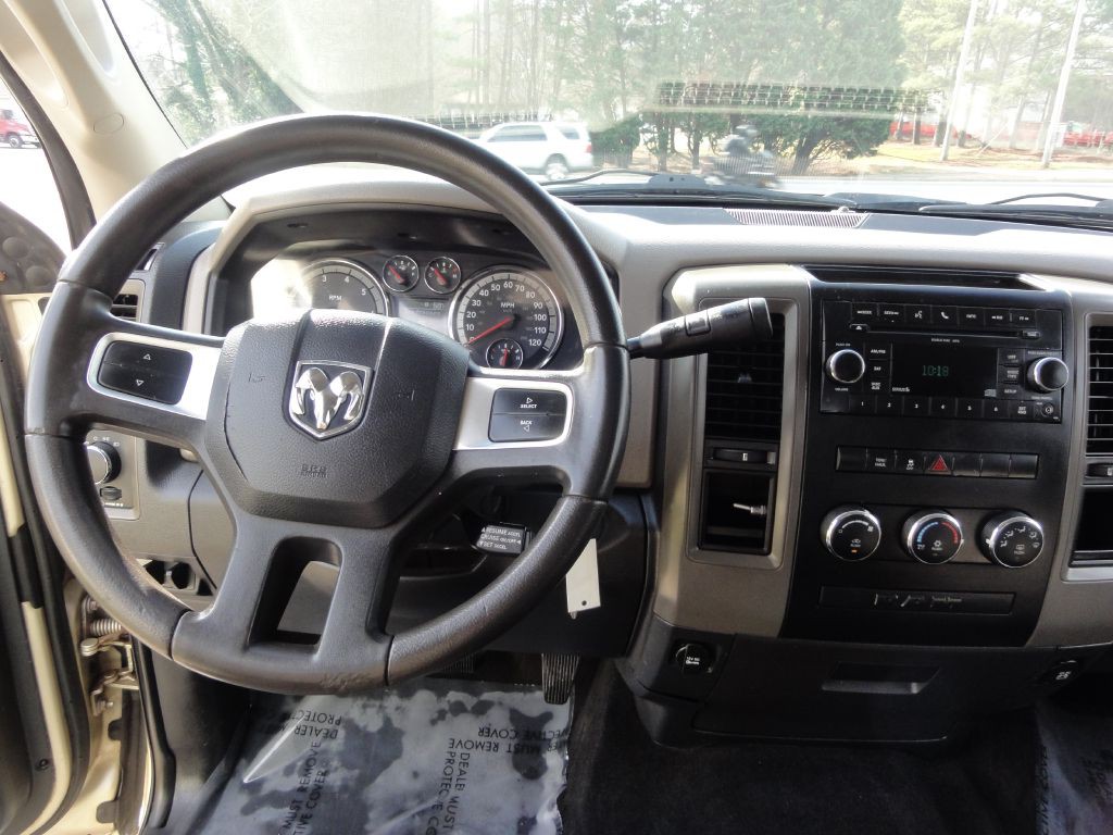 2011 Dodge Ram 1500 Image 12