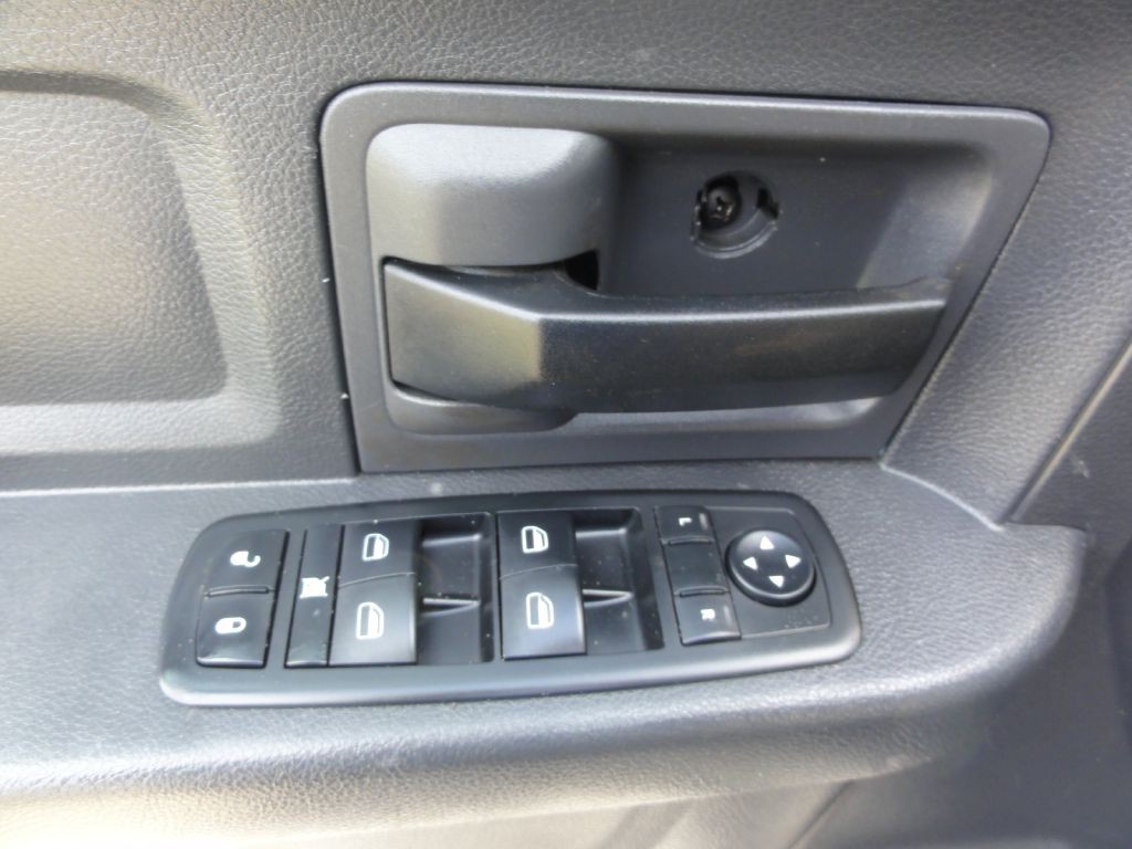 2011 Dodge Ram 1500 Image 20