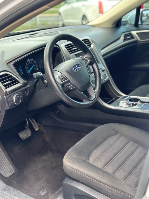 2018 Ford Fusion Image 7