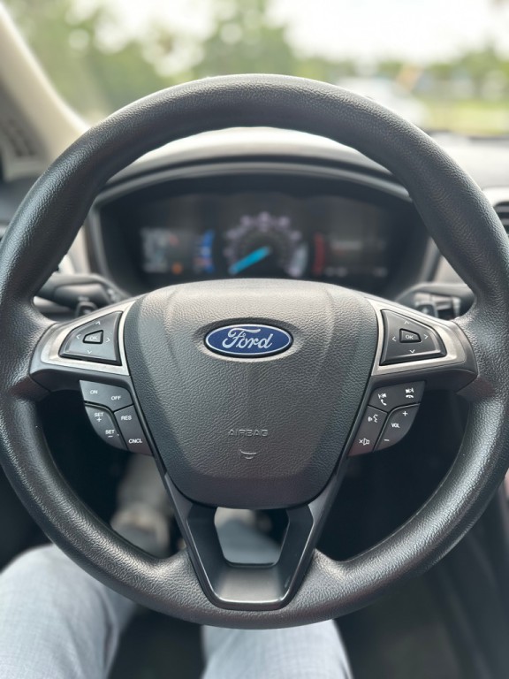 2018 Ford Fusion Image 9