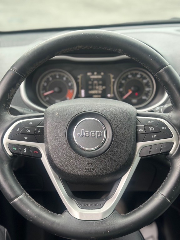 2014 Jeep Cherokee Image 9