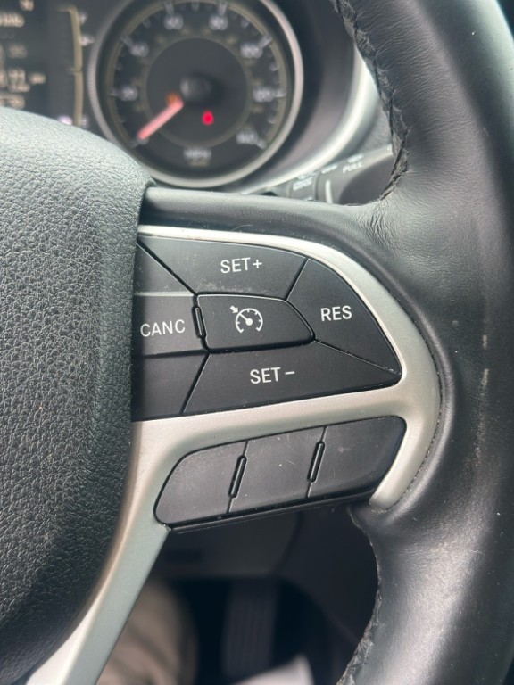 2014 Jeep Cherokee Image 10