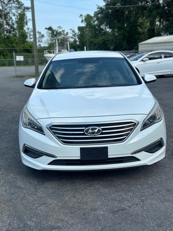 2015 Hyundai Sonata Image 3