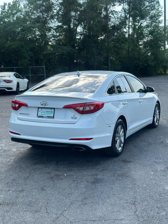 2015 Hyundai Sonata Image 4