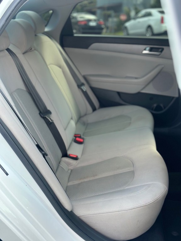 2015 Hyundai Sonata Image 18