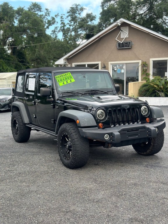 2013 Jeep Wrangler Unlimited Image 2