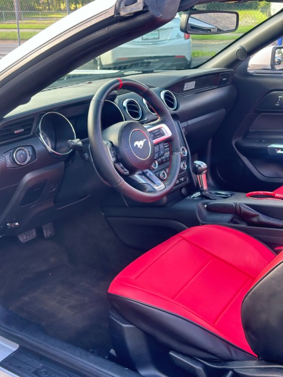 2016 Ford Mustang Image 8