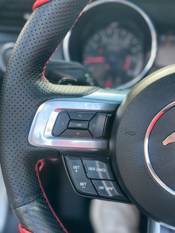 2016 Ford Mustang Image 12