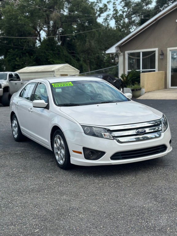 2010 Ford Fusion Image 2
