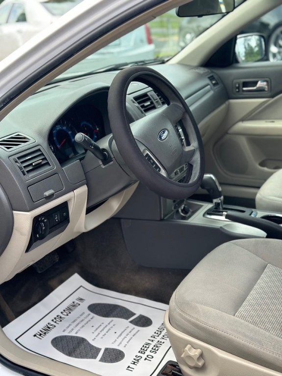 2010 Ford Fusion Image 7