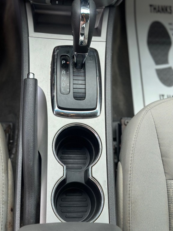 2010 Ford Fusion Image 14