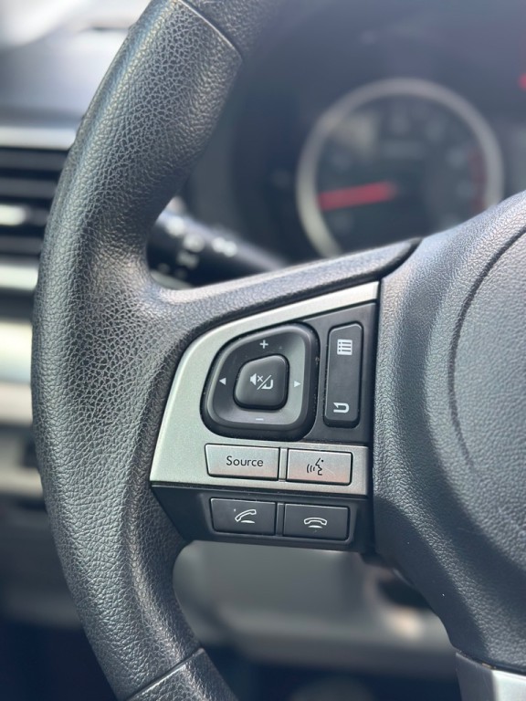 2017 Subaru Forester Image 13