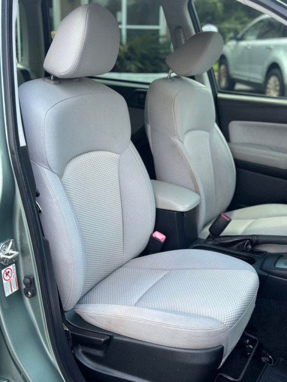 2017 Subaru Forester Image 19
