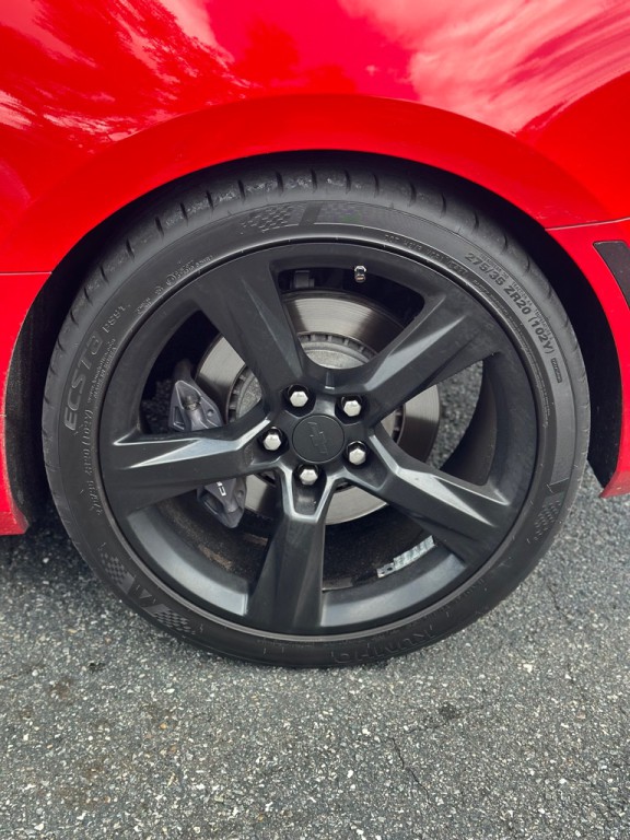 2017 Chevrolet Camaro Image 8