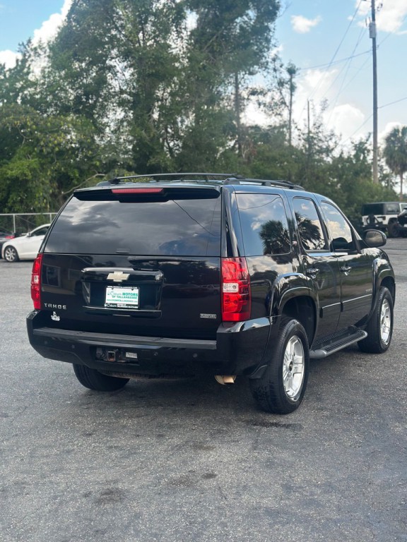 2011 Chevrolet Tahoe Image 4