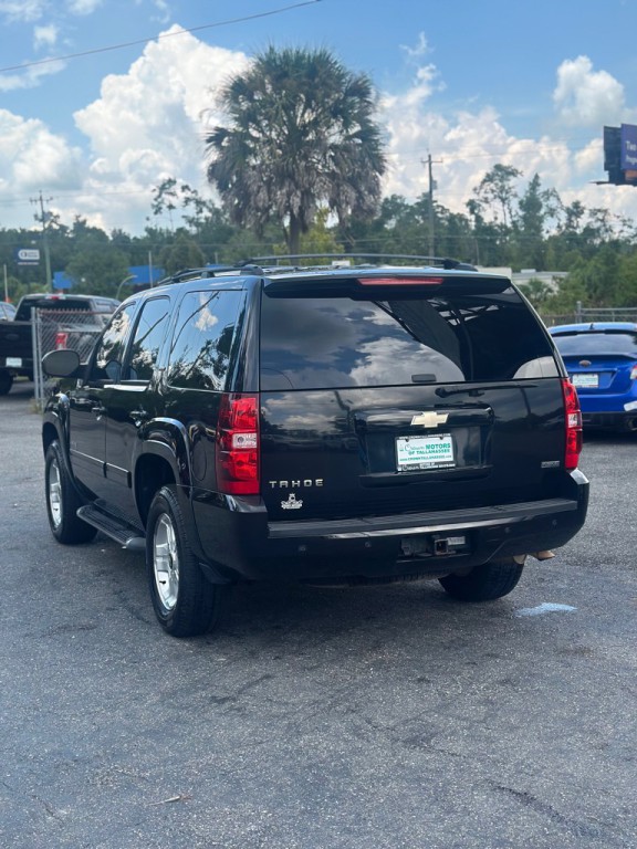 2011 Chevrolet Tahoe Image 5