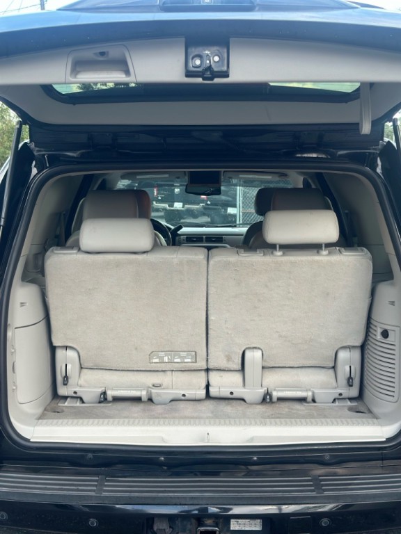 2011 Chevrolet Tahoe Image 18