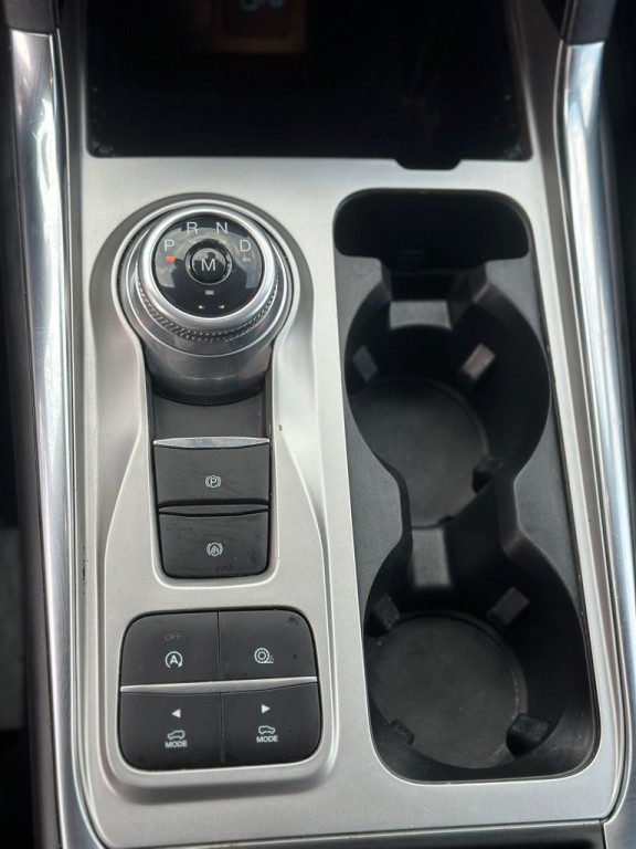 2020 Ford Explorer Image 16