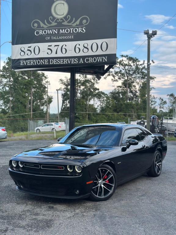 2018 Dodge Challenger Image 1
