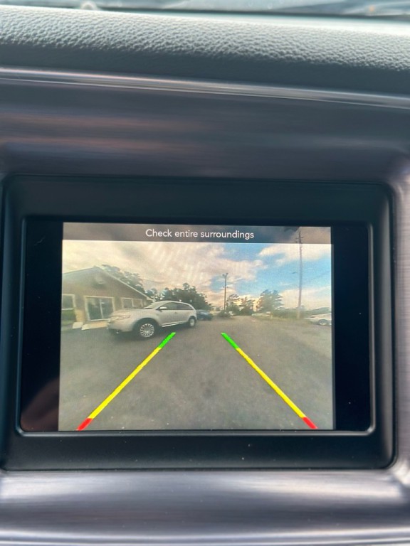 2018 Dodge Challenger Image 17