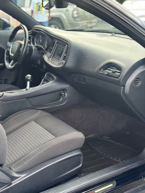 2018 Dodge Challenger Image 19