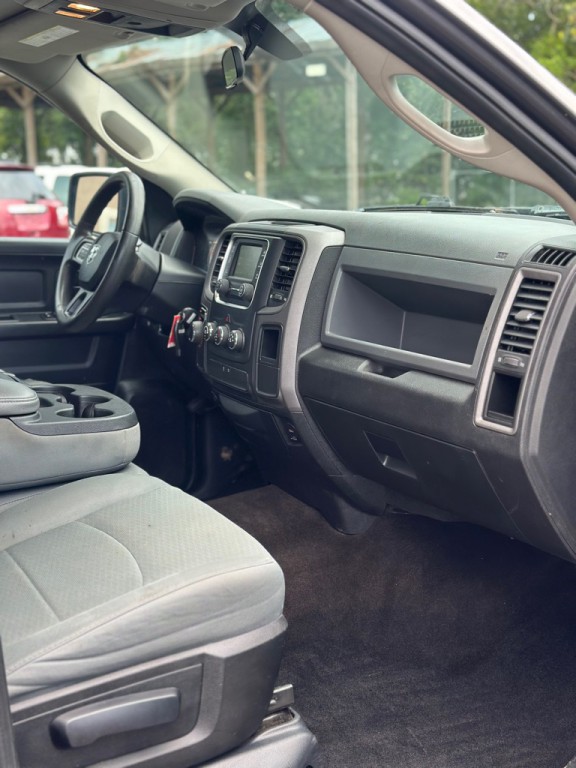 2017 RAM 1500 Image 12