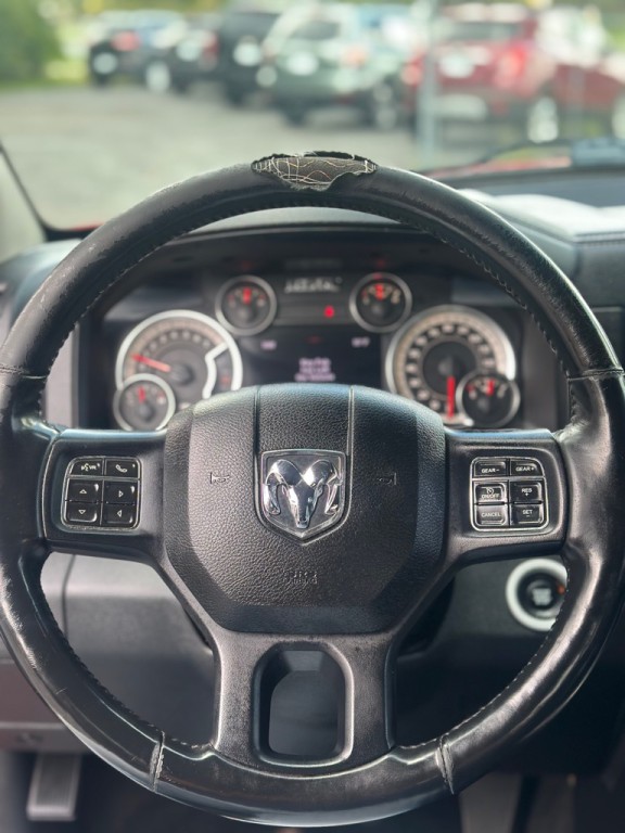 2017 RAM 1500 Image 9