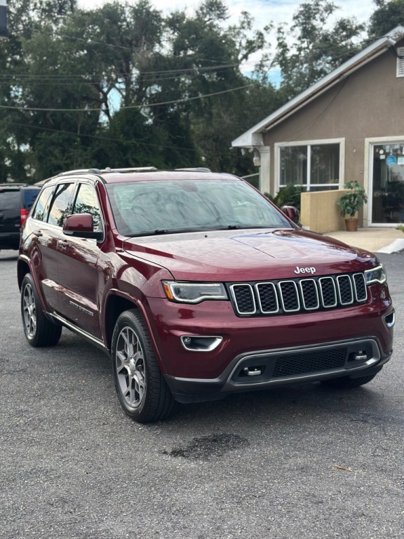 2018 Jeep Grand Cherokee Image 2