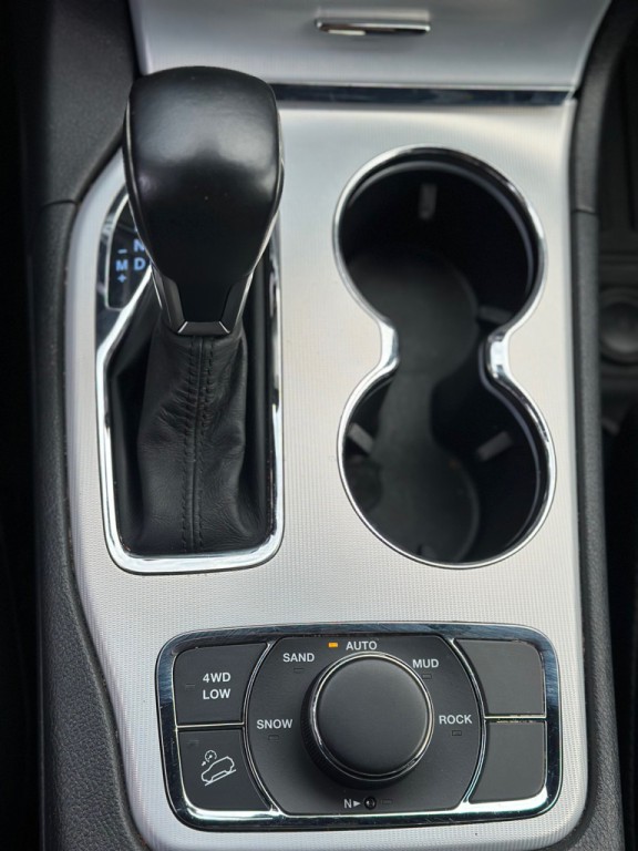 2018 Jeep Grand Cherokee Image 17