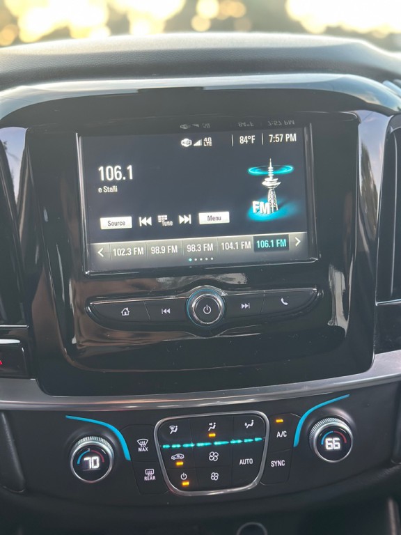 2018 Chevrolet Traverse Image 12
