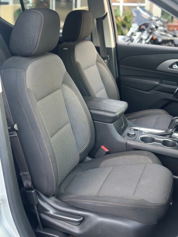 2018 Chevrolet Traverse Image 16