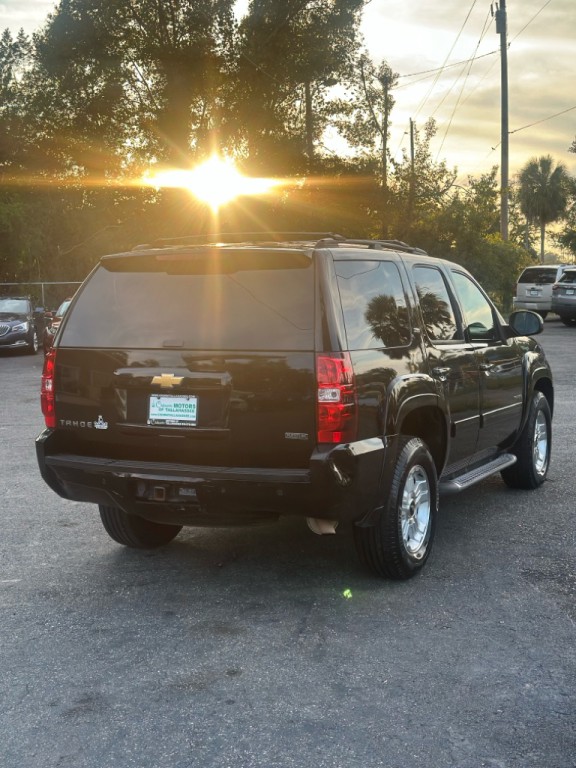 2012 Chevrolet Tahoe Image 4
