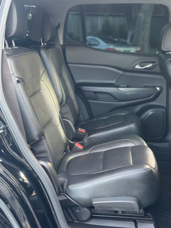 2019 GMC Acadia Image 21