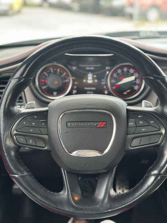 2022 Dodge Challenger Image 11