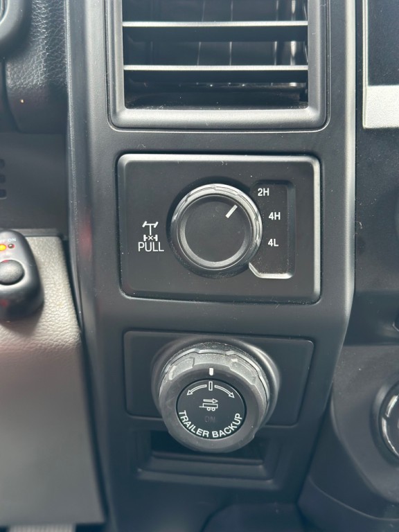 2017 Ford F-150 Image 13